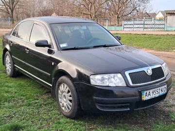 Авто Skoda Superb 2004 № 8316729