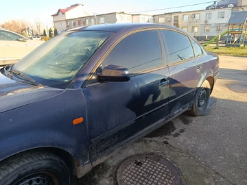 Авто Volkswagen Passat Sedan 1998 № 8316799