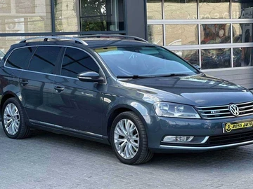 Авто Volkswagen Passat Variant 2012 № 8316946