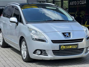 Авто Peugeot 5008 2013 № 8316952