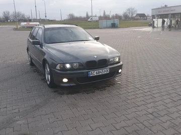 Авто BMW 5 Серия 2003 № 8317000