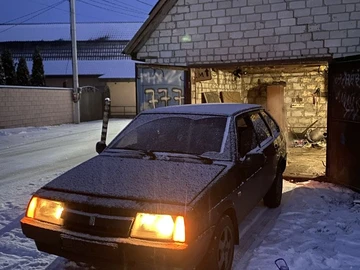 Авто ВАЗ 2109 1989 № 8317054