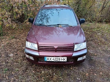 Авто Mitsubishi Space Wagon 1999 № 8317063