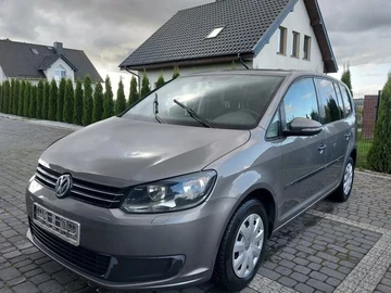 Авто Volkswagen Touran 2010 № 8317066