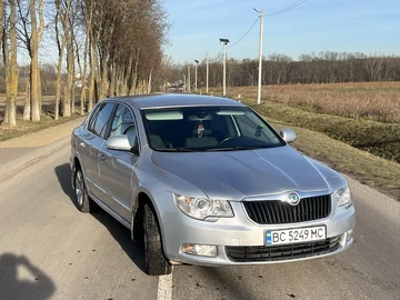 Авто Skoda Superb 2011 № 8317236