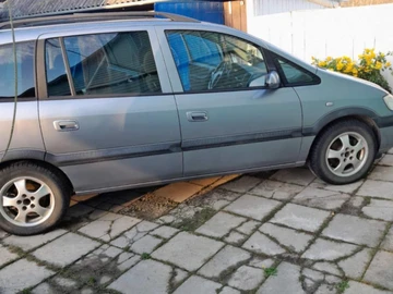 Авто Opel Zafira 2003 № 8317225