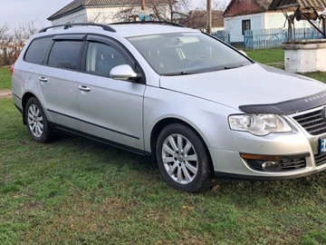 Авто Volkswagen Passat Variant 2006 № 8317606
