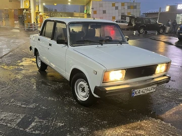Авто ВАЗ 2105 1986 № 8317616