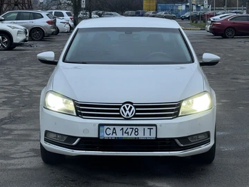 Авто Volkswagen Passat Sedan 2013 № 8317631
