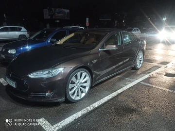 Авто Tesla Model S 2012 № 8317649