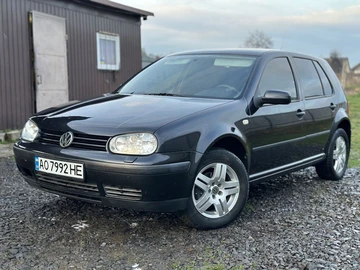 Авто Volkswagen Golf 2001 № 8317843