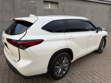 Авто Toyota Highlander 2020 № 8318076