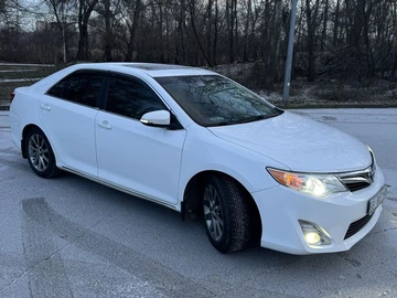 Авто Toyota Camry 2013 № 8318275