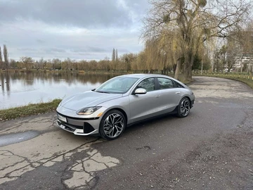 Авто Hyundai Ioniq 2023 № 8318293