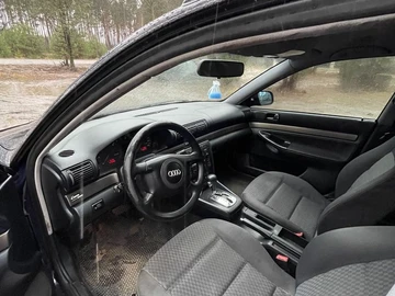 Авто Audi A4 2000 № 8318295