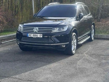 Авто Volkswagen Touareg 2015 № 8318319