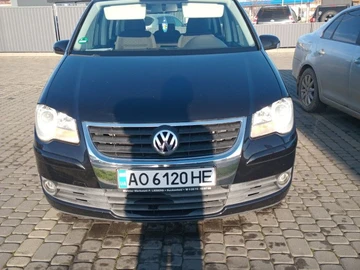 Авто Volkswagen Touran 2008 № 8318443