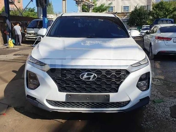 Авто Hyundai Santa Fe 2018 № 8318815