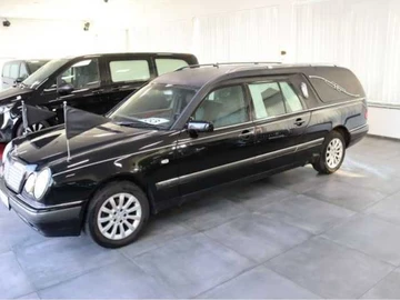 Авто Mercedes 240 1999 № 8318819
