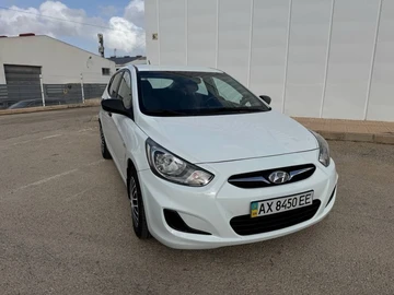 Авто Hyundai Accent 2013 № 8318861