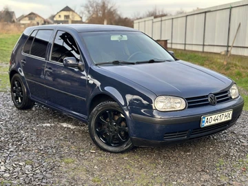 Авто Volkswagen Golf 2001 № 8318908