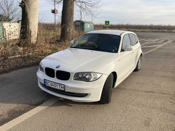 Авто BMW 1 Серия 2010 № 8318914