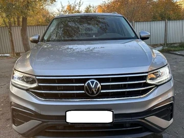 Авто Volkswagen Tiguan 2021 № 8318929