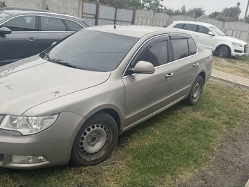 Авто Skoda Superb 2011 № 8319200