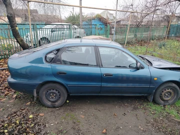 Авто Toyota Corolla 1993 № 8319333