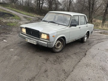 Авто ВАЗ 2107 2007 № 8319359