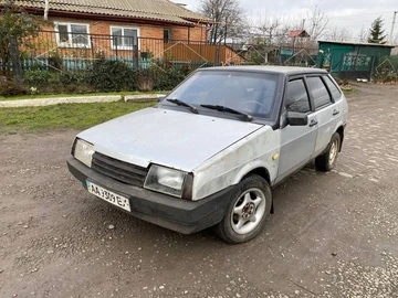 Авто ВАЗ 2109 1998 № 8319365