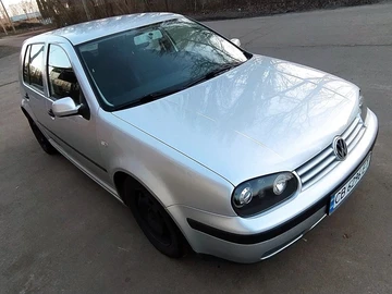 Авто Volkswagen Golf 2001 № 8319418