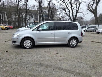 Авто Volkswagen Touran 2007 № 8319449