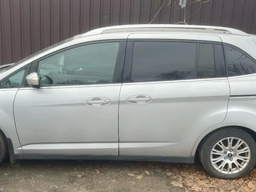 Авто Ford C-Max 2013 № 8319700