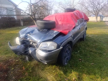 Авто Mazda Tribute 2000 № 8319712