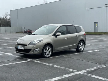 Авто Renault Grand Scenic 2011 № 8319741