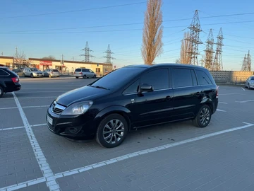 Авто Opel Zafira 2010 № 8319755