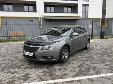 Авто Chevrolet Cruze 2010 № 8320130