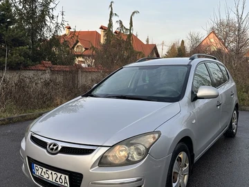 Авто Hyundai I30 2009 № 8320249