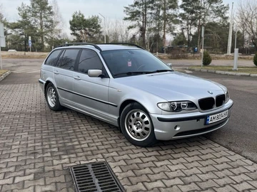 Авто BMW 3 Серия 2004 № 8320258