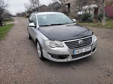 Авто Volkswagen Passat Variant 2008 № 8320699