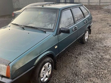 Авто ВАЗ 2109 2000 № 8320702