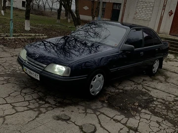 Авто Opel Omega 1992 № 8320712