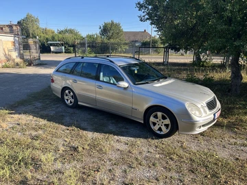 Авто Mercedes E Серия 2004 № 8320860
