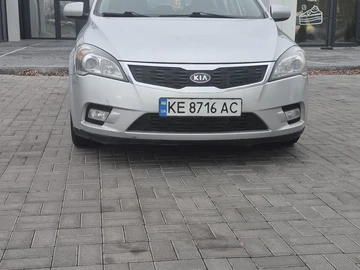 Авто KIA Cee X27 D 2010 № 8320986