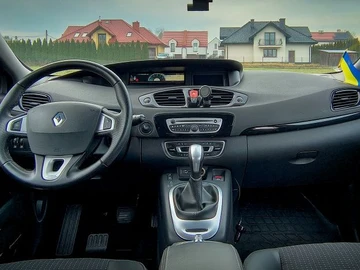 Авто Renault Grand Scenic 2011 № 8321107