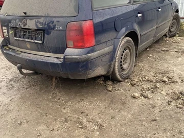 Авто Volkswagen Passat Variant 2000 № 8321118