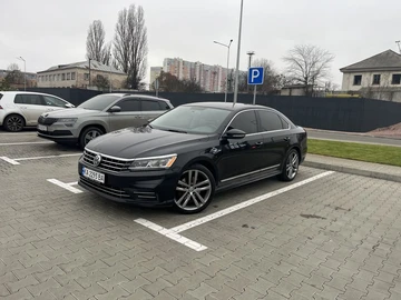 Авто Volkswagen Passat Sedan 2017 № 8321122