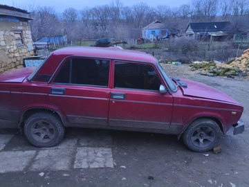 Авто ВАЗ 2105 1995 № 8321237