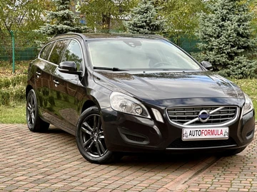 Авто Volvo V60 2013 № 8321241